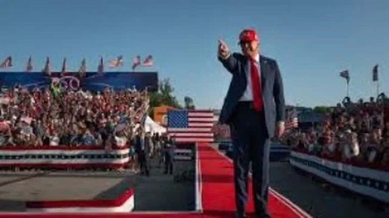 ترامب يحول مؤتمرات التجديد النصفية إلى منصة للسخرية وينتقد البيانات الرسمية للنتائج